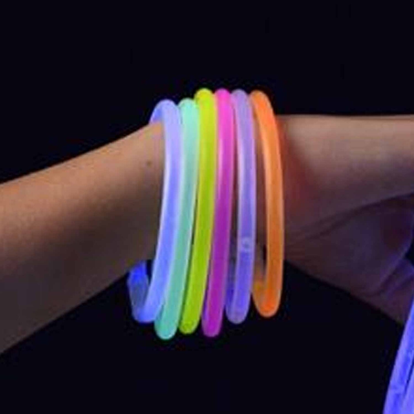 Glow Bracelets 50 Pc Include 50 Units