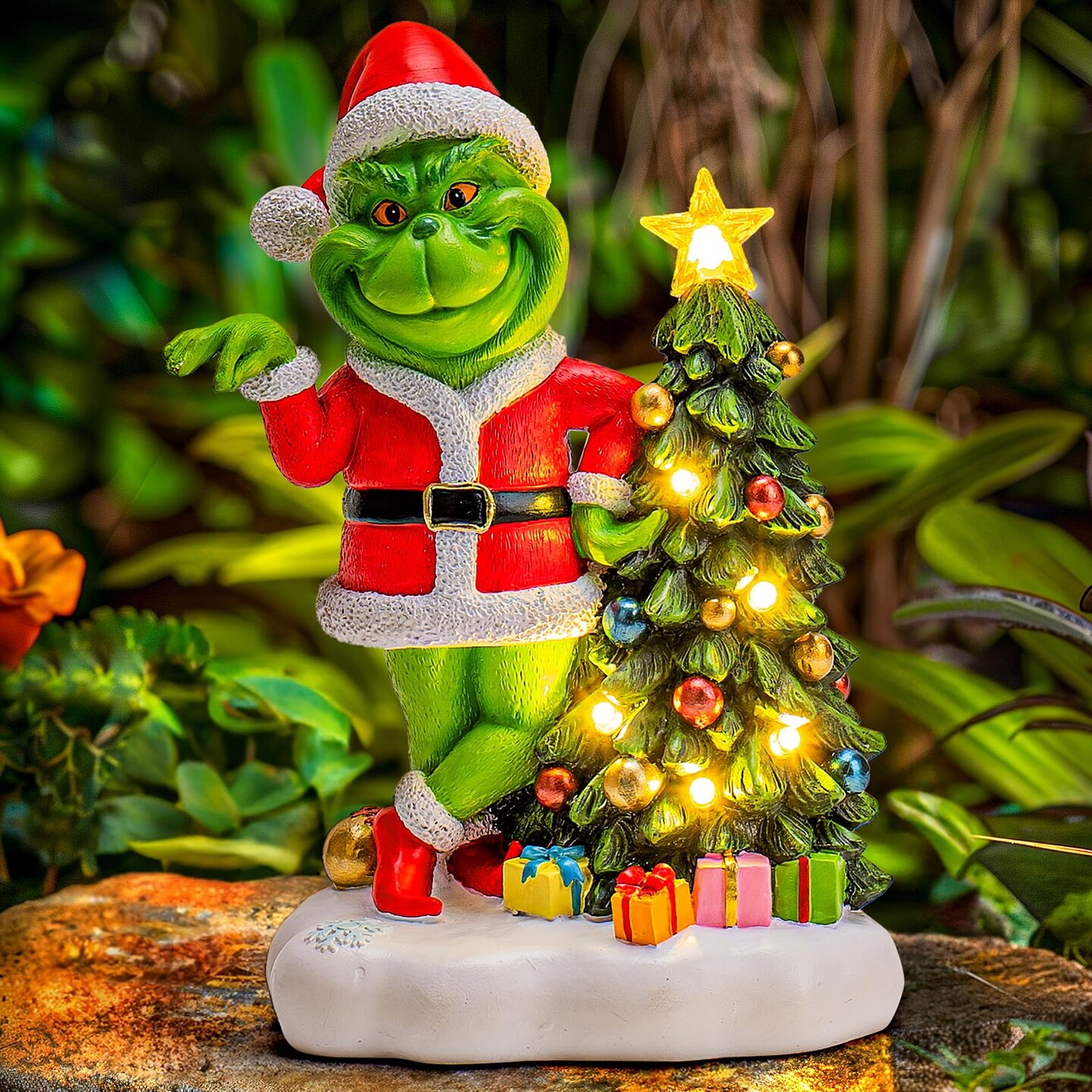 YDKOJGW Solar Garden Outdoor Statues with Succulent and 7 LED Lights - Lawn Decor Tortoise Statue for Patio, Balcony, Yard Ornament - Unique Housewarming Gifts (Green G)