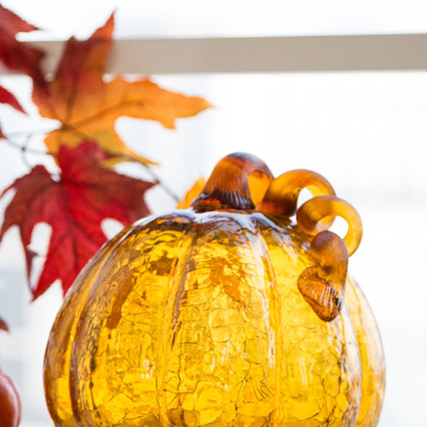 Set of 2 Handmade Amber &#x26; Crackle Glass Pumpkin