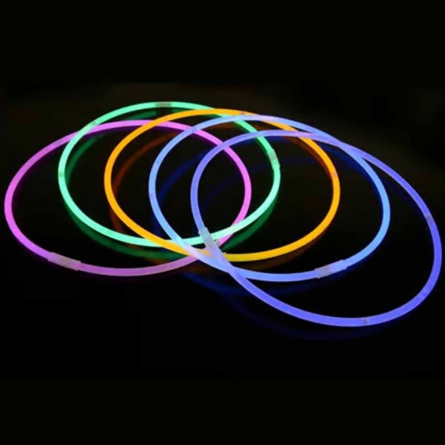 Glow Necklaces 25 Pc Include 25 Units