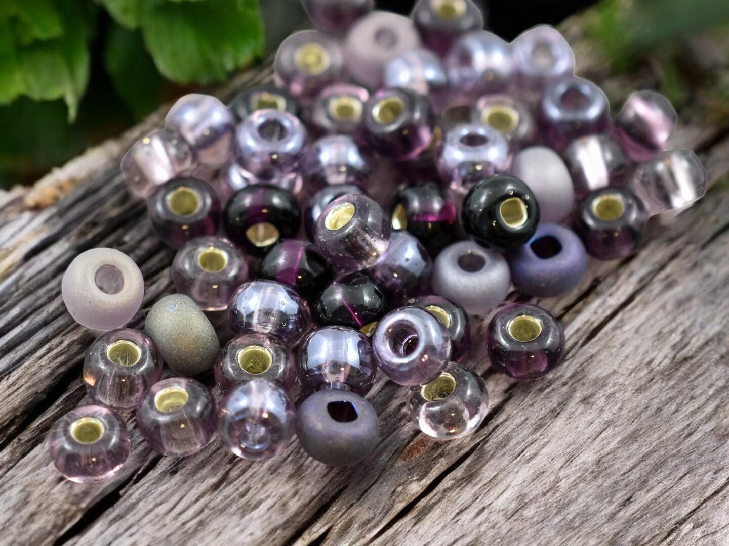 50G Mixed Purple Czech 2/0 Seed Beads