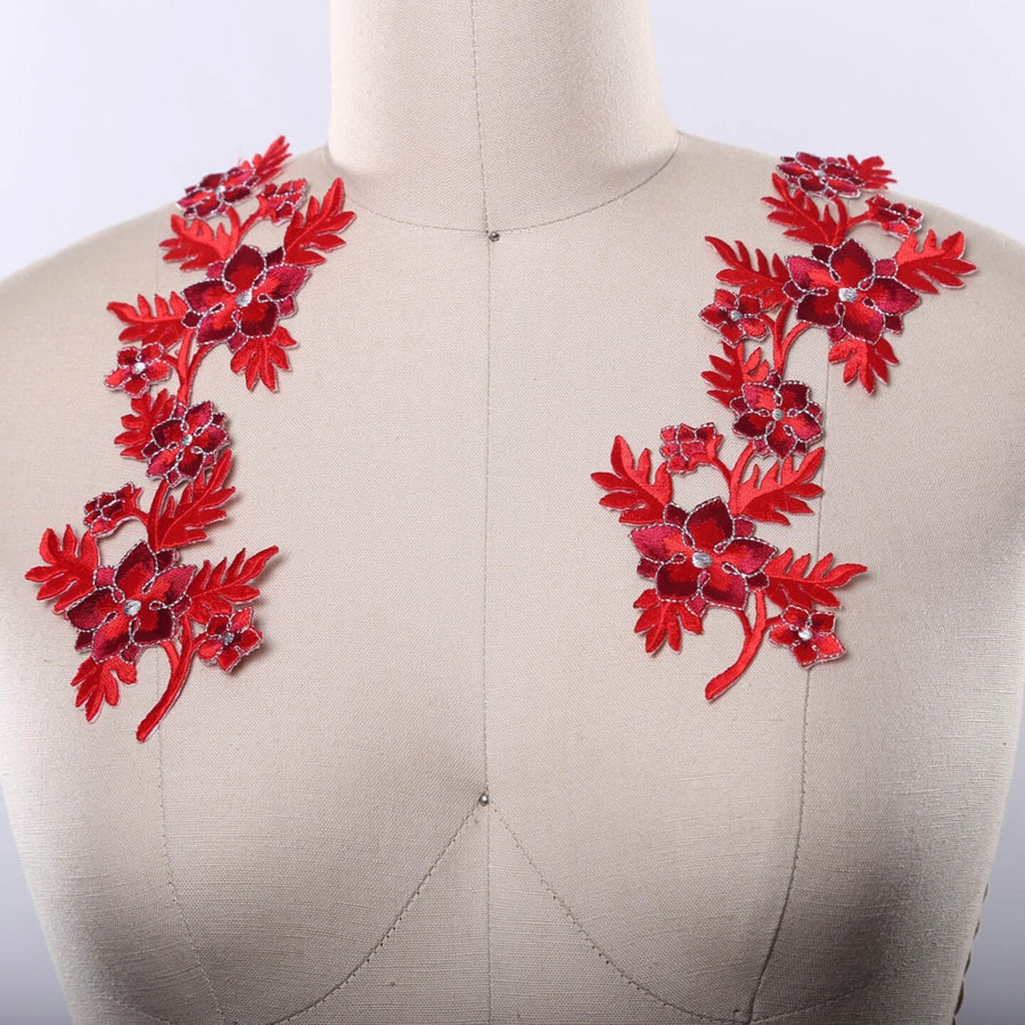 1 Pair Red Flower Gold Embroidery Applique Patch with Leaves for Jackets Dresses DIY Crafts