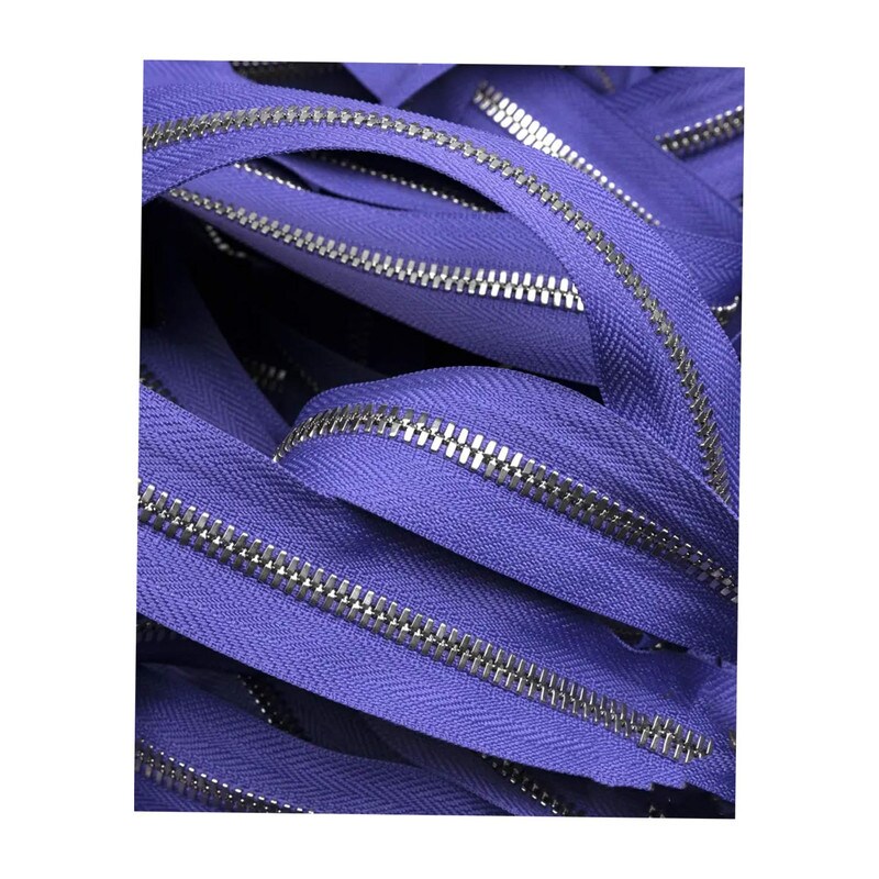 Riri 8MM Closed Bottom Zipper &#x2013; Choose Your Color &#x26; Length