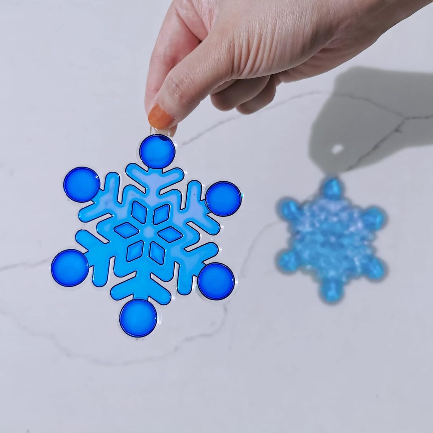 24 Sets Snowflake Suncatchers Ornaments Decorations Craft Kit