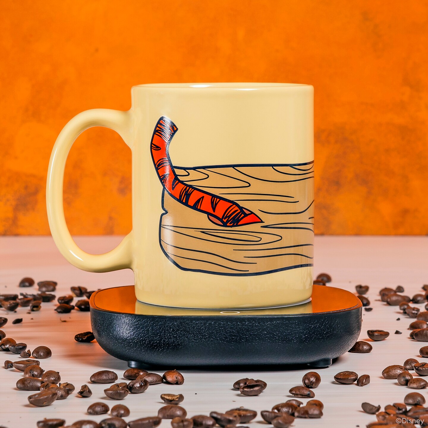 Uncanny Brands Disney Tigger 12oz Mug Warmer Set