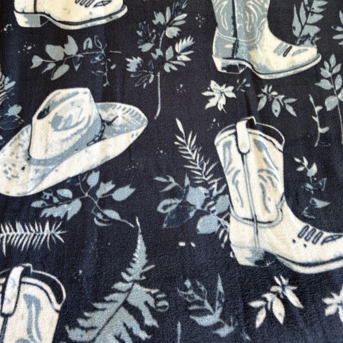 Country Cowboy Boots and Hats Anti-Pill Premium No-Sew Throw Fleece Fabric Kit (72x60)