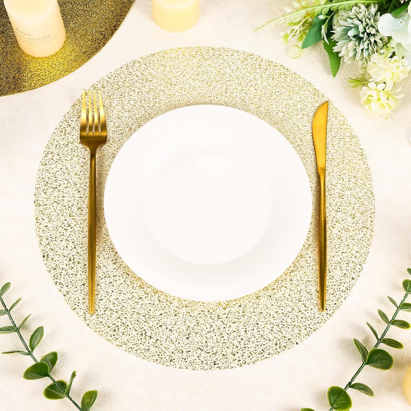 100 Piece Gold Placemats 13 Inch Disposable Gold Foil Place Mats Round Mesh Pressed Paper Placemat
