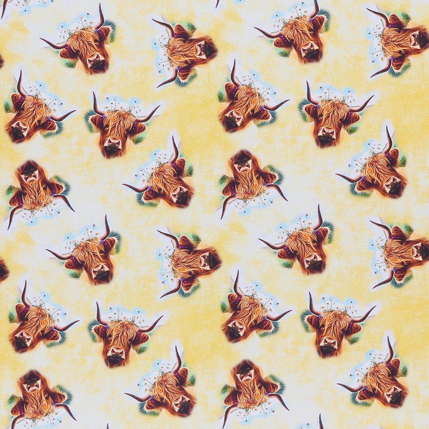 Mook Fabrics Highland Cow Cotton Fabric [45in. Wide] - By The Yard