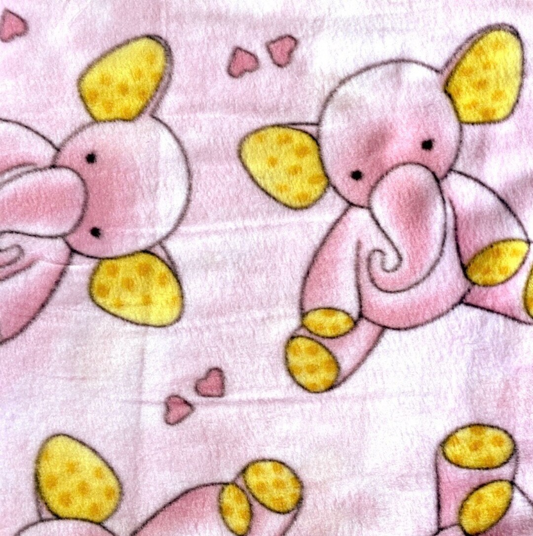 Elephants Pink Anti-Pill Premium No-Sew Throw Fleece Fabric Kit (50x60)