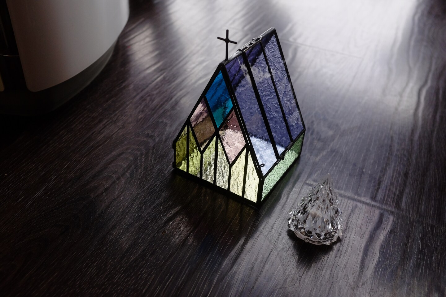 Grand Sanctuary - Stained Glass Tea Light Glass Candle Holder