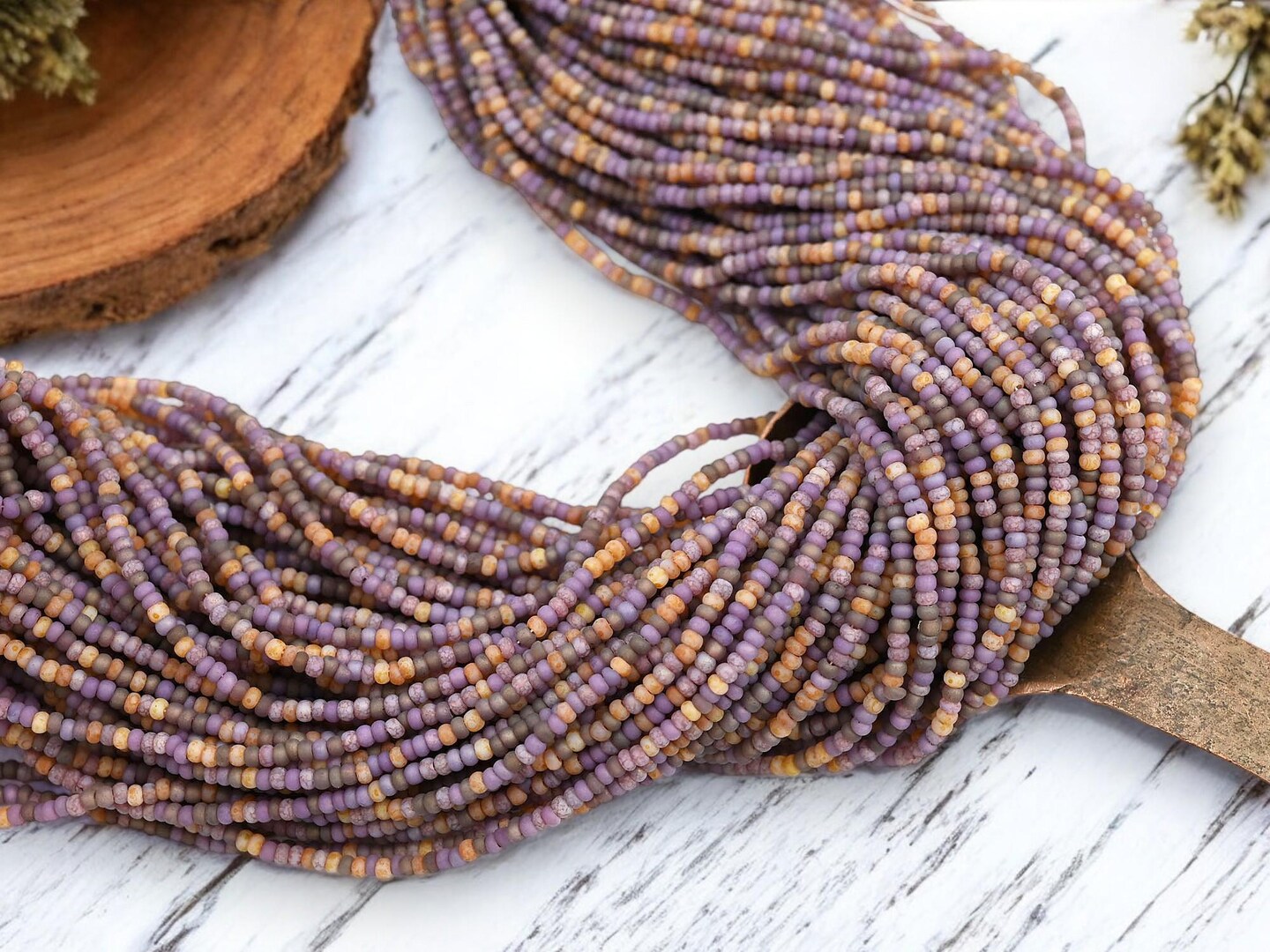 10/0 Aged Matte Lavender Medley Picasso Mix Seed Beads (21" Strand)