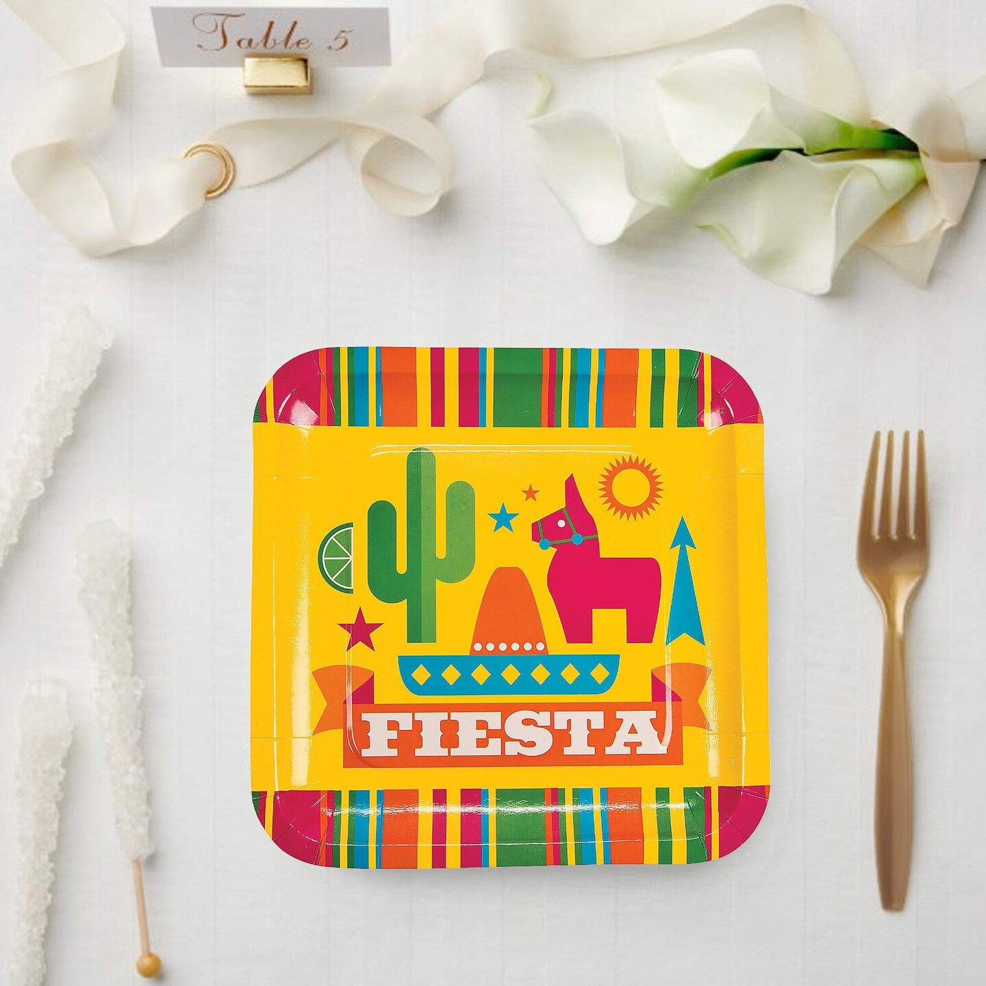 8 Count Sombrero Fiesta Party Paper Dinner Plates 9 Inch for Cinco de Mayo Celebration