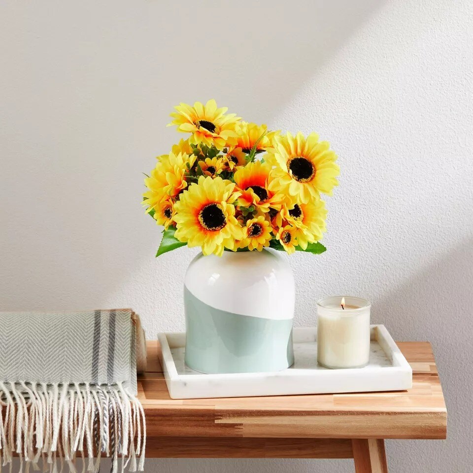 2 Bunches Artificial Sunflowers with Stems for Centerpieces, 13.5 in, Yellow