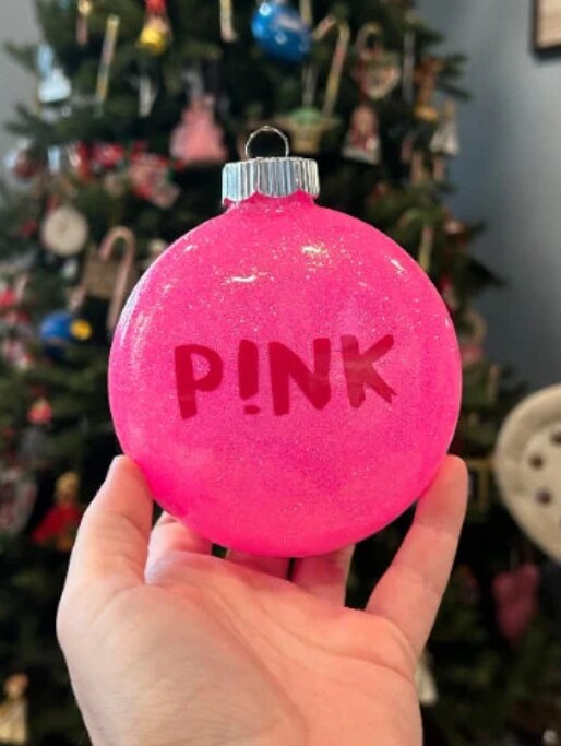 Victoria's Secret PINK online ornament