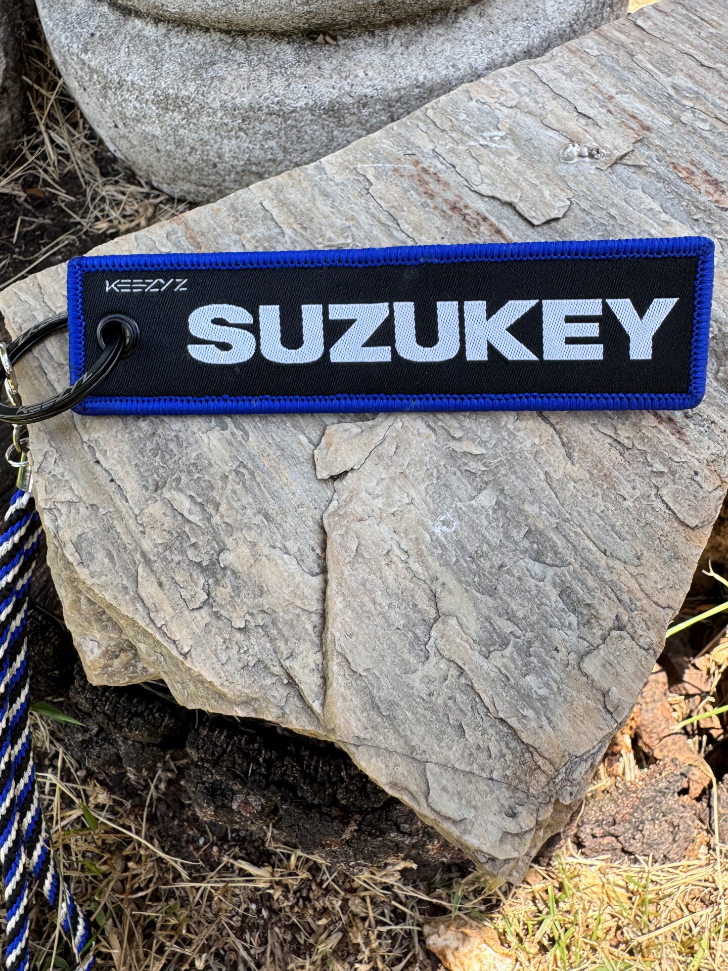 Suzuki Keychain Lanyard – Hand-Braided Kumihimo Accessory for