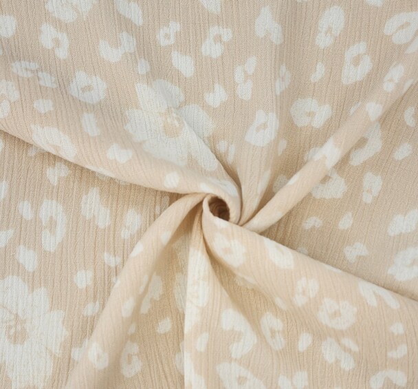1 Yard Butter Cream Rayon Crinkle Apparel Fabric 50/52 inches Width