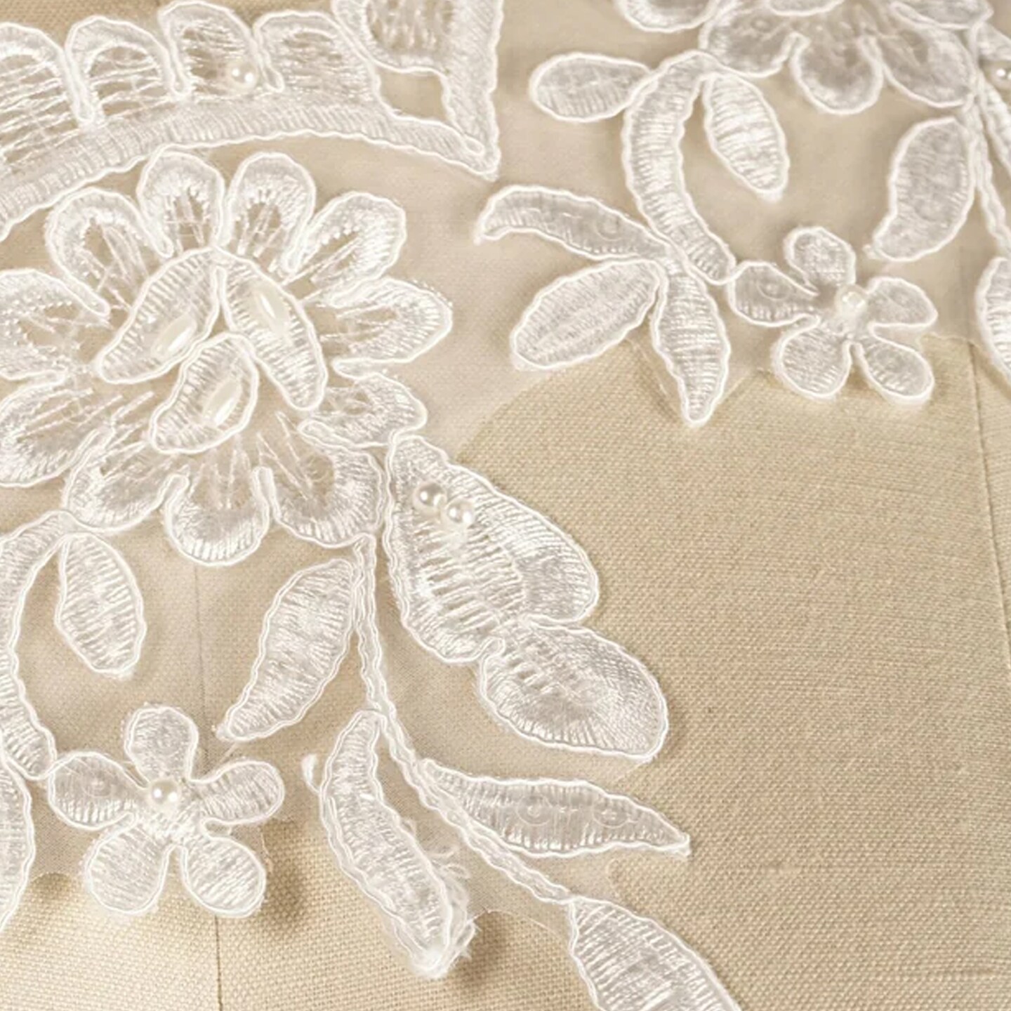 Ivory Scalloped Lace Trim 1 Yard With Beading Leaf Rose Bridal Veil Design 4-6Inch