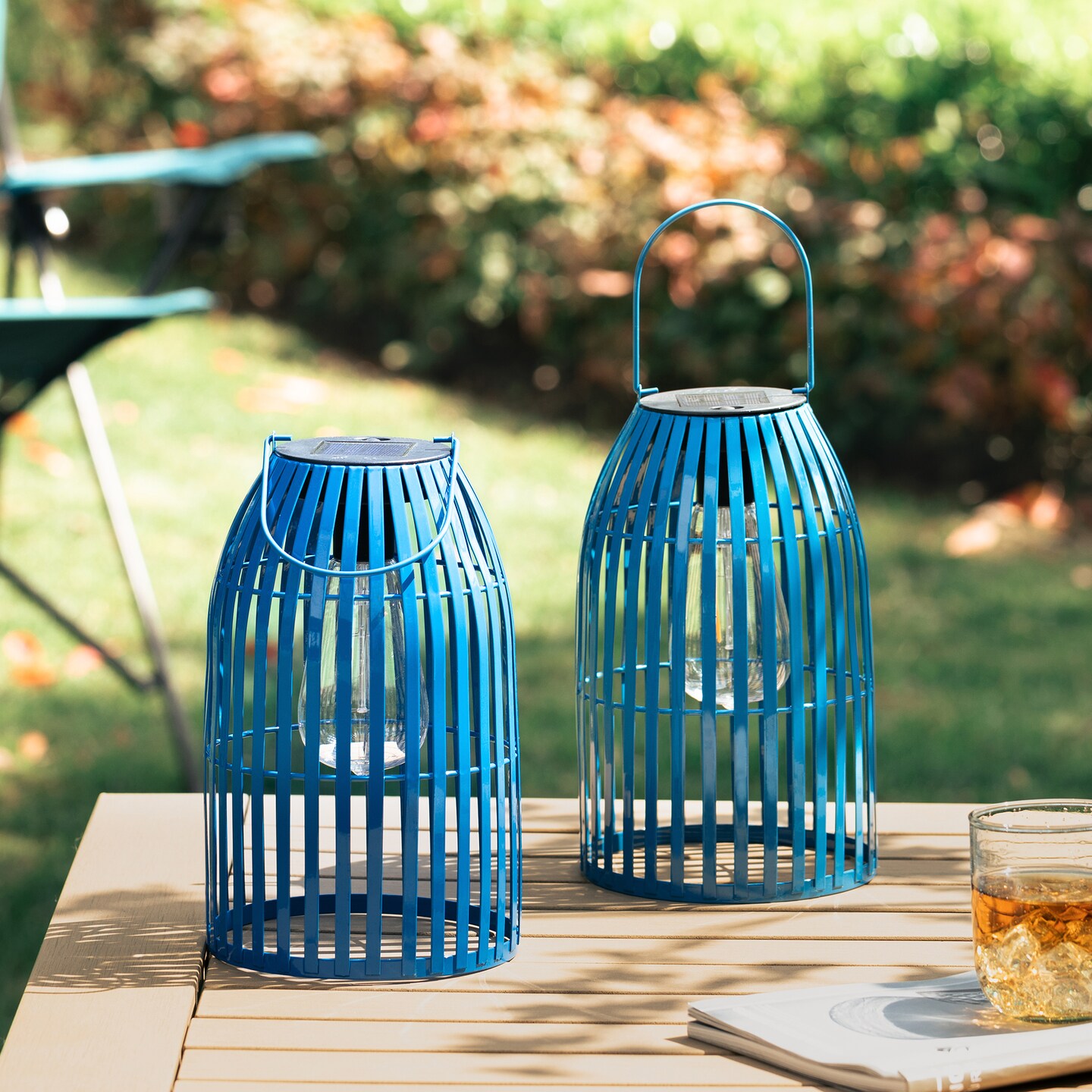 Set of 2/4 9.75&#x22;H Metal Solar Powered Edison Bulb Outdoor Hanging Lantern