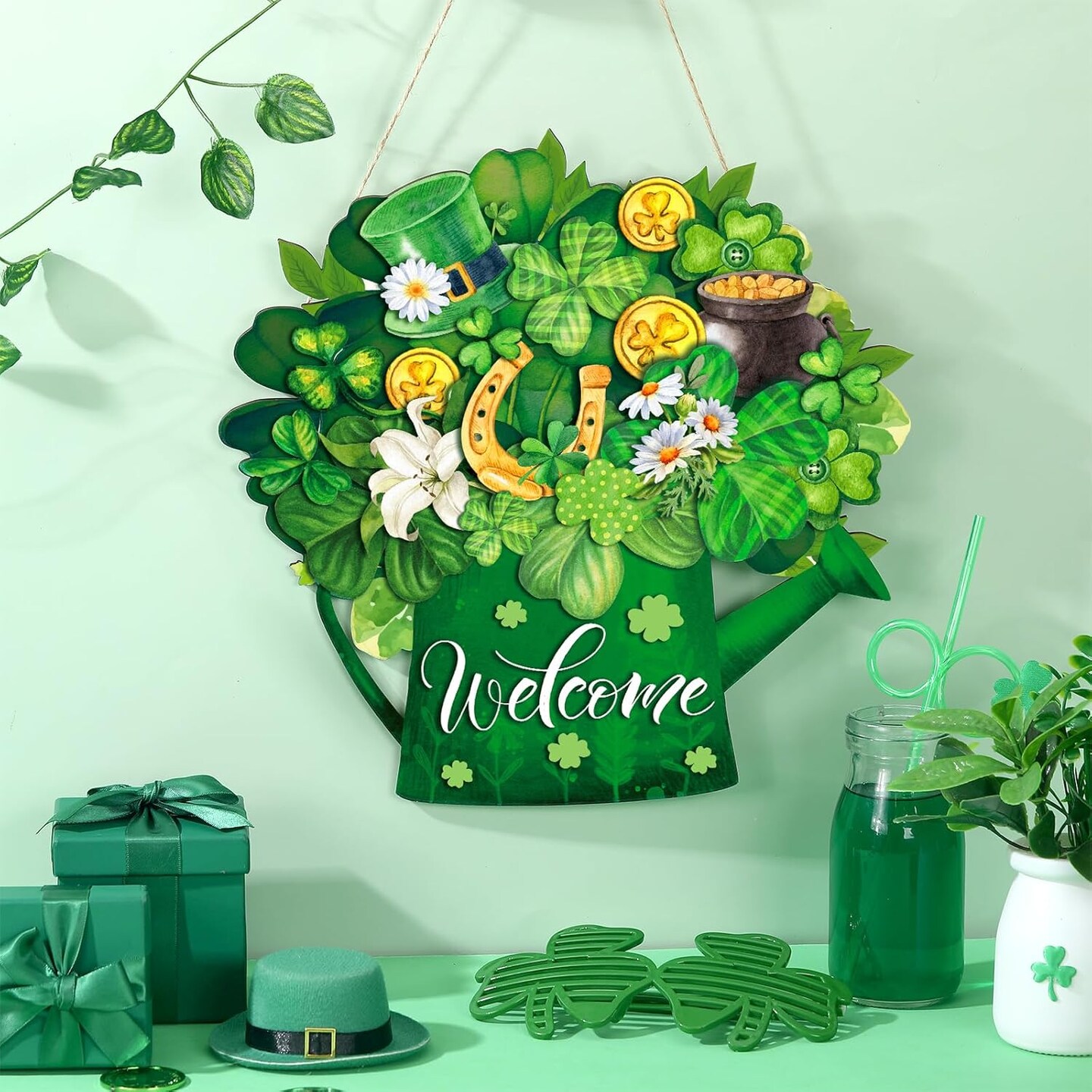 St. Patrick&#x27;s Day Welcome Door Sign Lucky Hanging Decor St. Patrick&#x27;s Day Wooden Sign Irish Decorations Lucky Shamrock Door Hanger