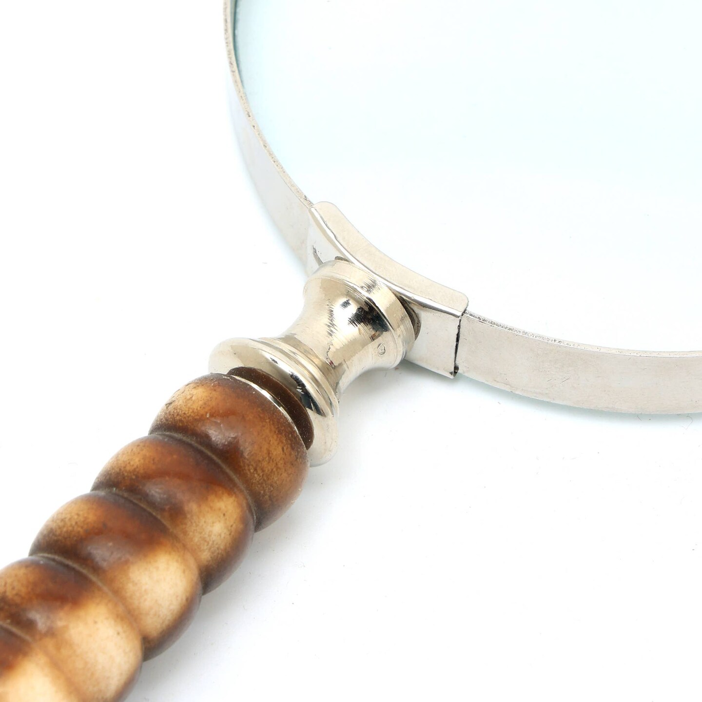 Magnifying Glass With Wooden Handle