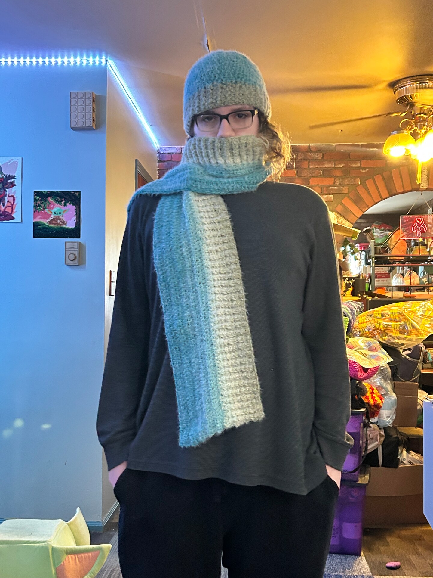 Ribbed Scarf and Hat Set For Men or Women In Blue and Tan  display picture 1