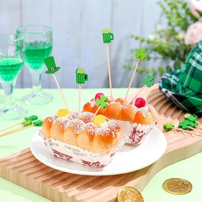 200 Pcs St Patrick's Day Shamrock Cocktail Sticks Irish Green Beer Green Hat Clover Cupcake Toppers Disposable Bamboo Party Picks for Appetizers Cocktail Picks Shamrock Toothpicks for Birthday Party
