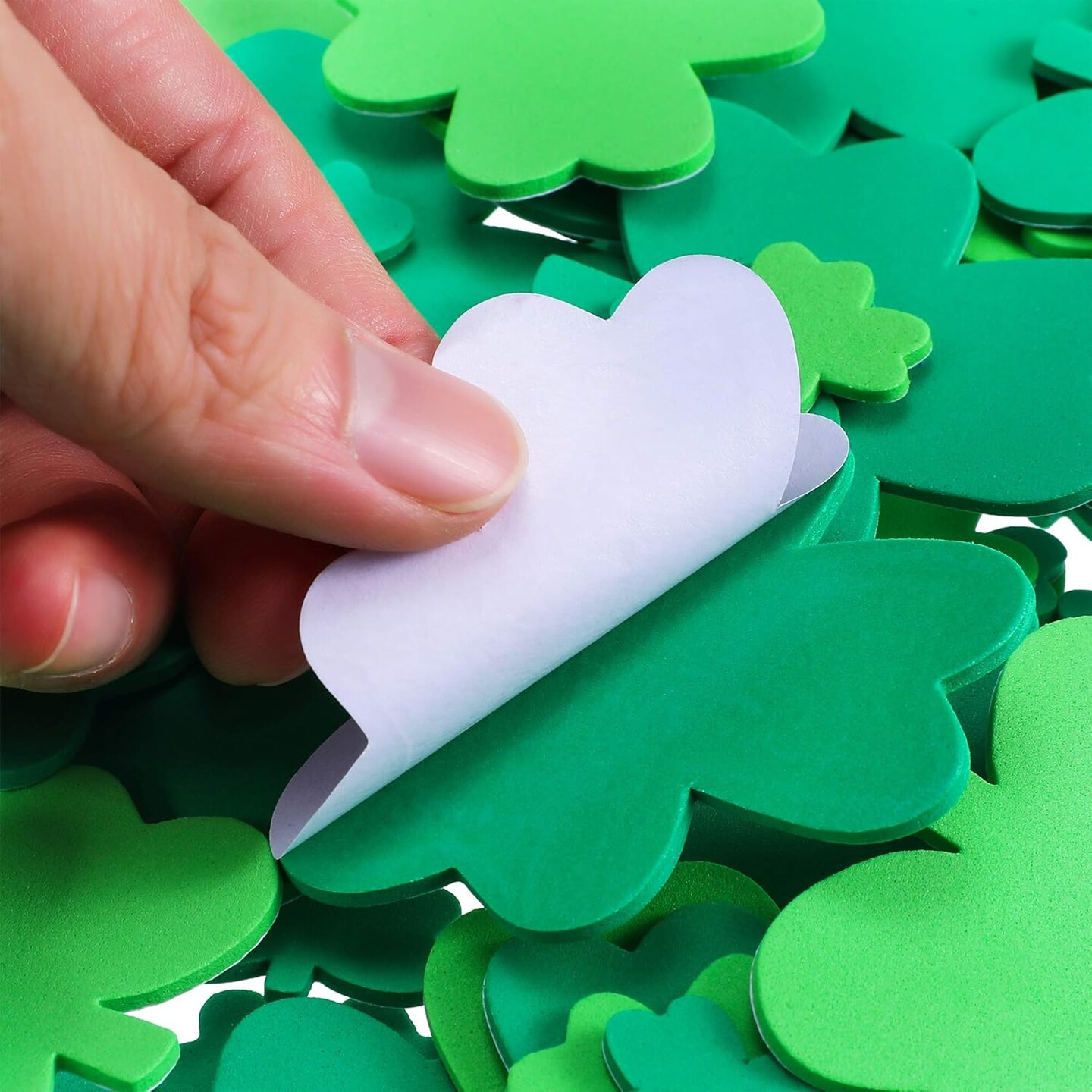 100 Pcs St. Patrick&#x27;s Day Shamrock Foam Stickers Green Clover Sticker Self-Adhesive Craft Sticker
