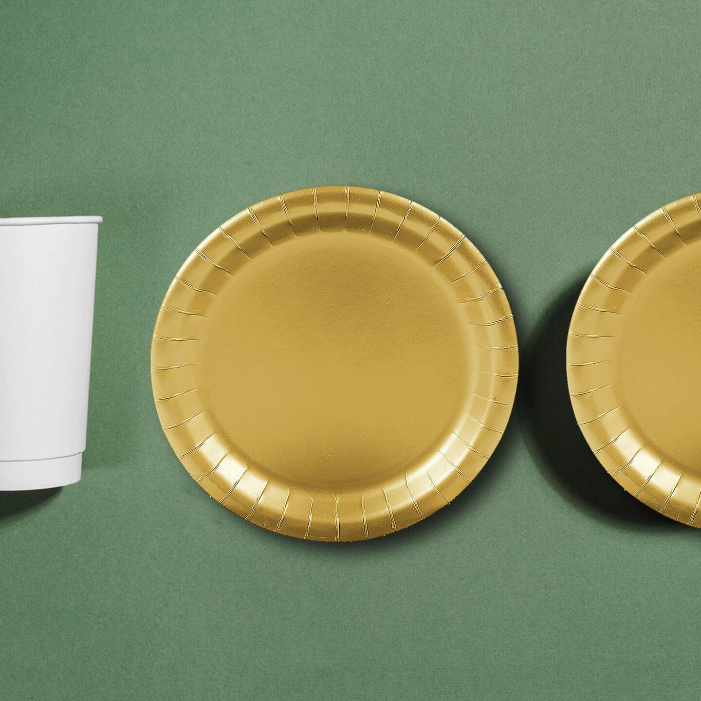 24 Count Metallic Gold Paper Dessert Plates Disposable Party Supplies 7"