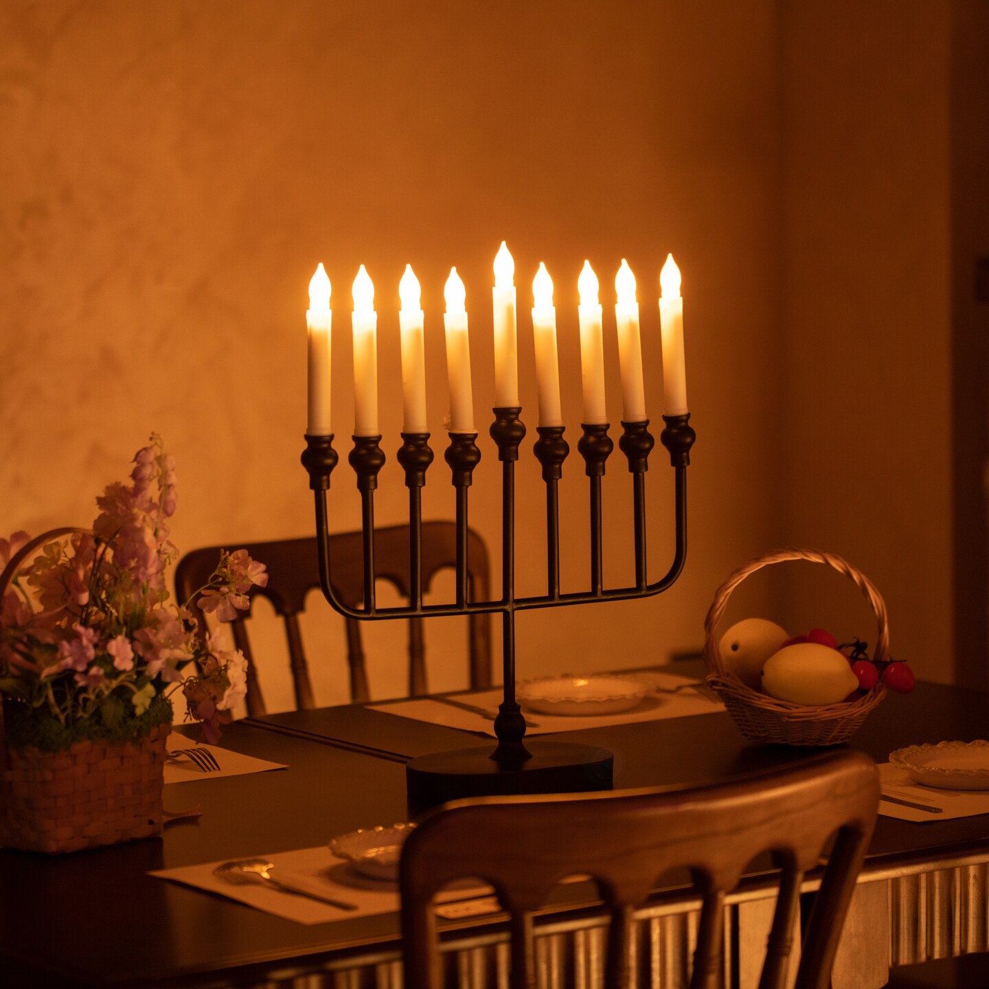 Vintiquewise Wall Mount 9-Branch Hanukkah Menorah Illuminated Display Contemporary Decorative Accent Judaica Centerpiece and Meaningful Gift for Hanukkah Celebrations, Modern Black