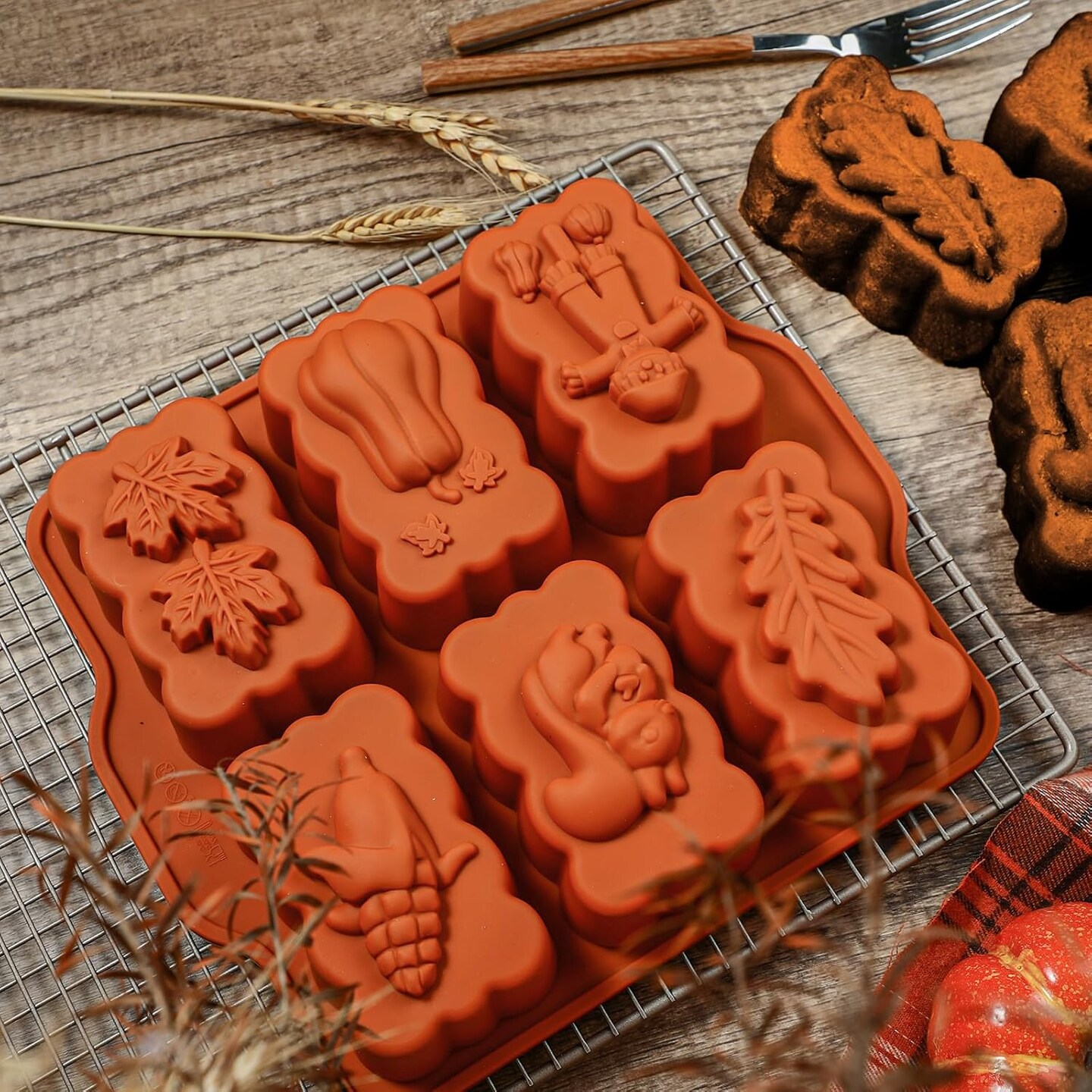 Silicone Harvest Mini Loaf Pan(Brick red)