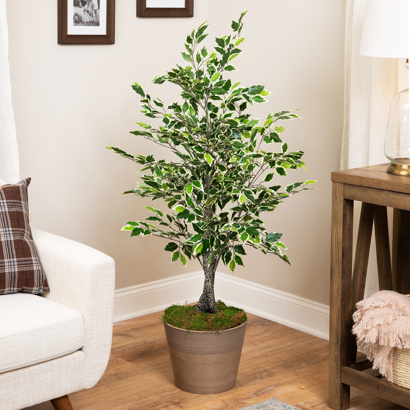 Northlight Artificial Variegated Ficus Leaf Potted Plant - 47"