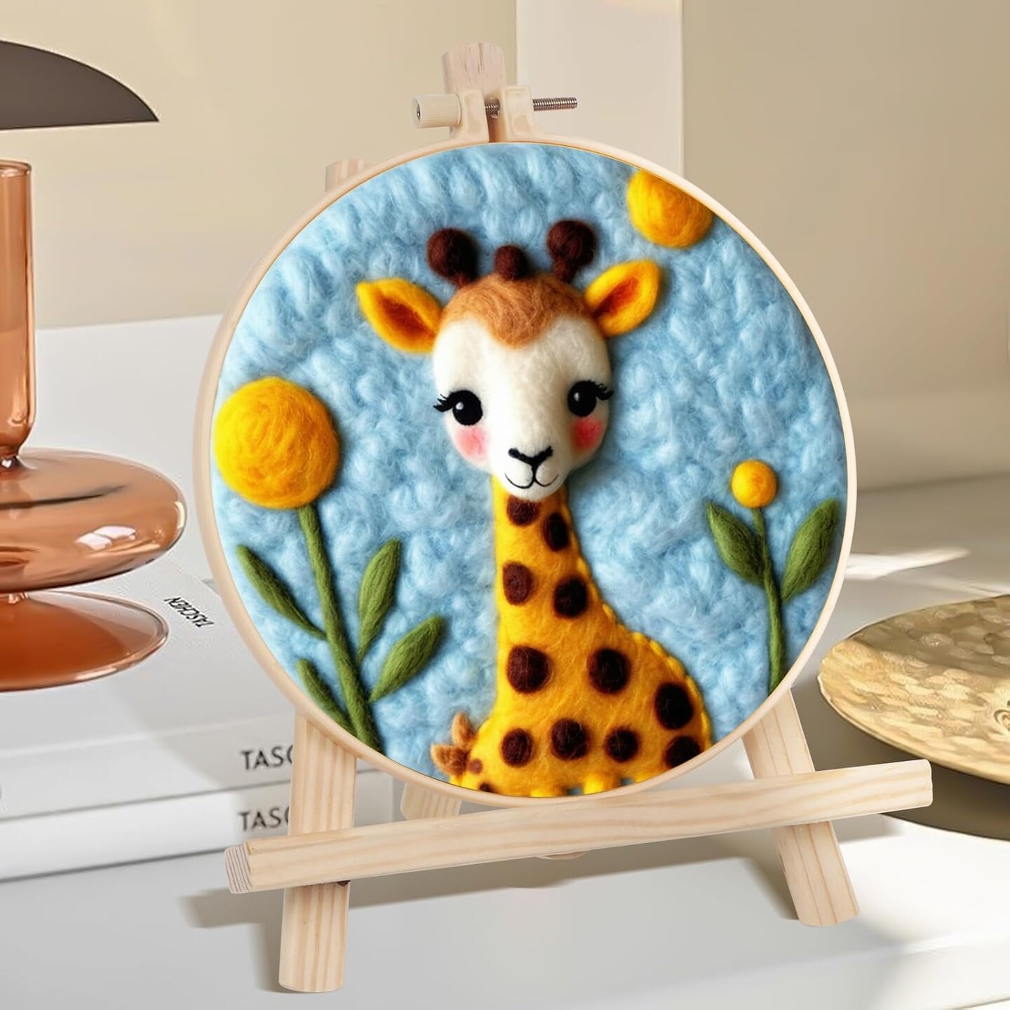 Needle Felting Kit Beginner with Video Tutorials, Cute Giraffe Needle Felting Wool Kits Include Wool, Needles, Foam Pad, Felt Cloth, Instructions