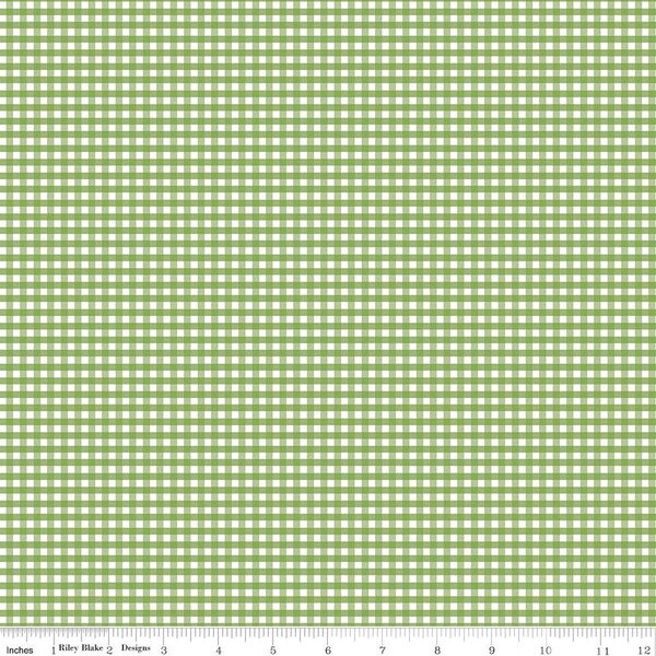 1/8" Gingham in Green (c440-green) | Gingham | Riley Blake Designs | Riley Blake