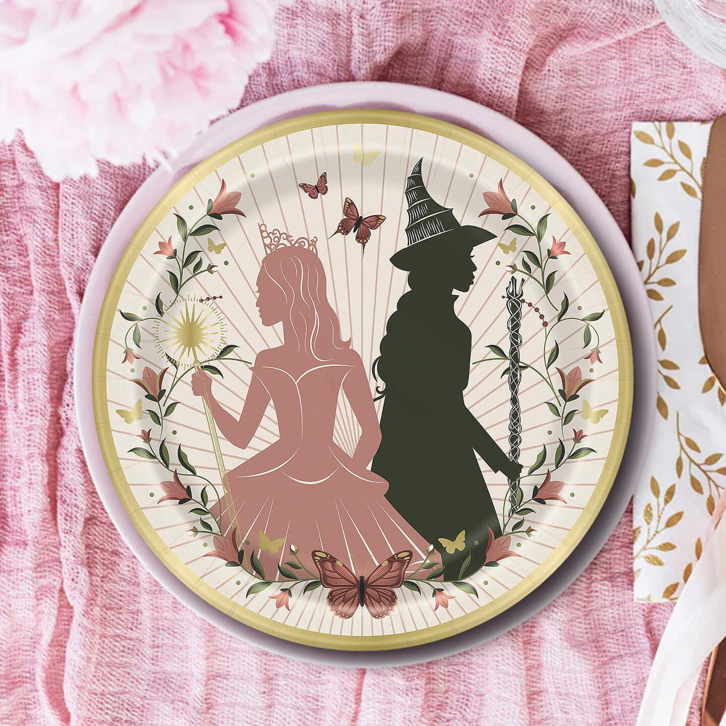 8 Count Wicked Party Disposable Paper Dinner Plates for Birthday Themed Celebration 9&#x22;