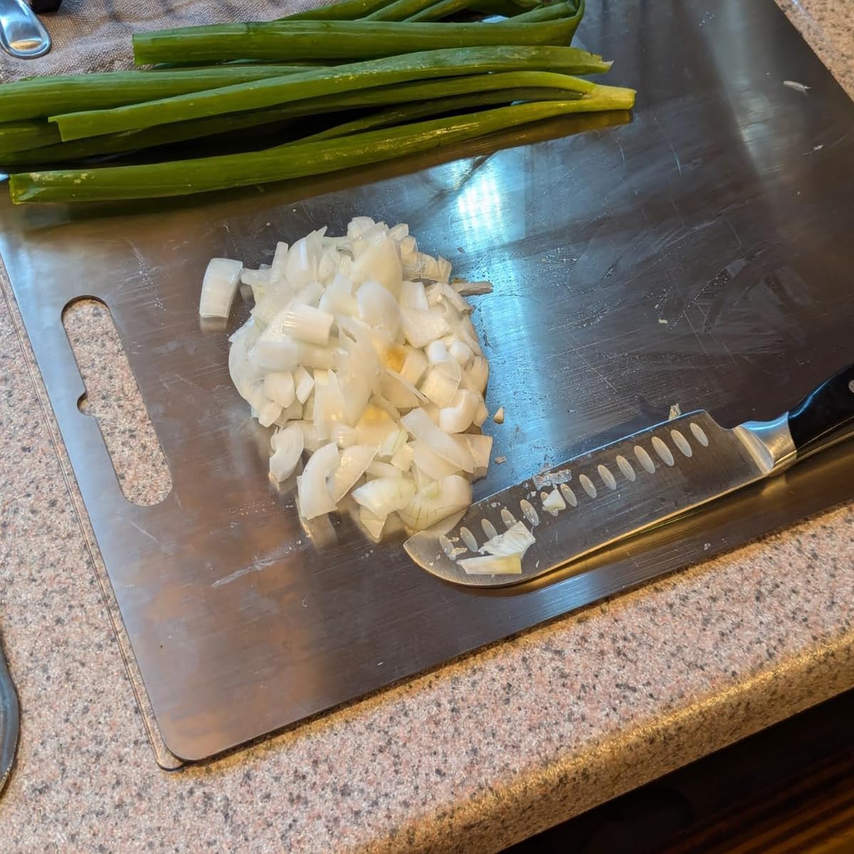 Non-Slip Cutting Board Mat, Clear Anti-Slip Cutting Board Mat for Home Cooks and Chefs, Safety Grip Mat Under Kitchen Cutting Boards, Dishwasher Safe Great as Drawer Liners (10&#x22; x 15&#x22;, 1 Pack)