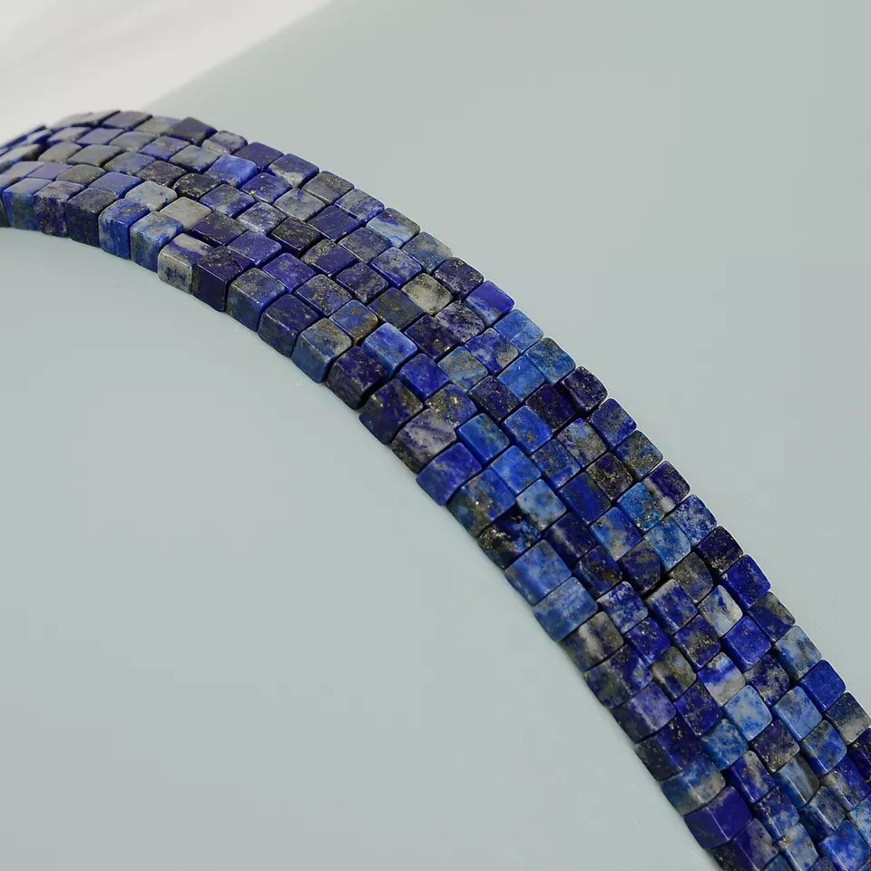 Natural Lapis Smooth Cube Beads Size 4mm 15.5&#x27;&#x27; Strand