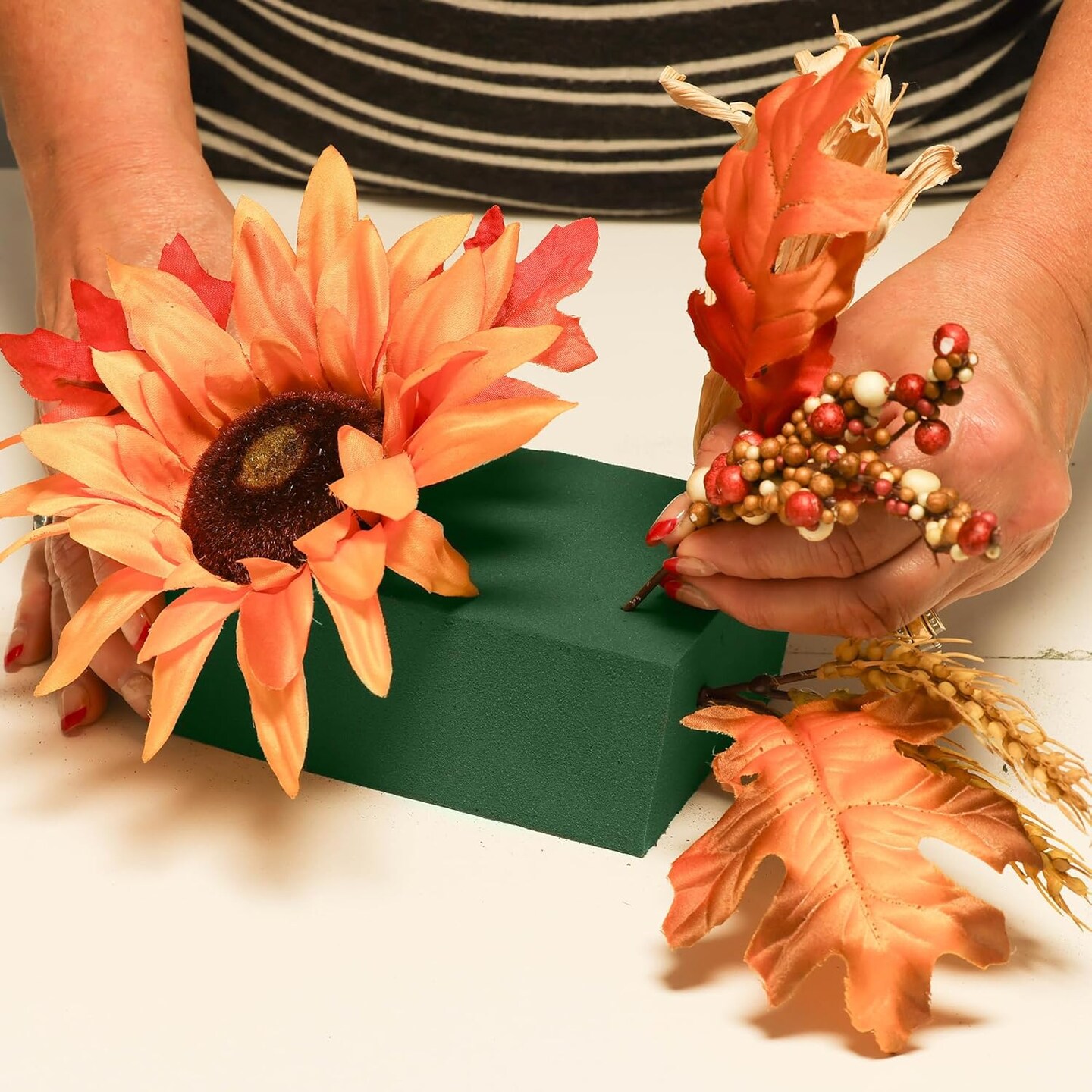 6-Pack Floral Foam Blocks Dry & Wet for Fresh and Artificial Flowers, 7.8” L x 3.5” W x 2.4” H – Ideal for Weddings, Birthdays, Home, Office, and Garden Decor