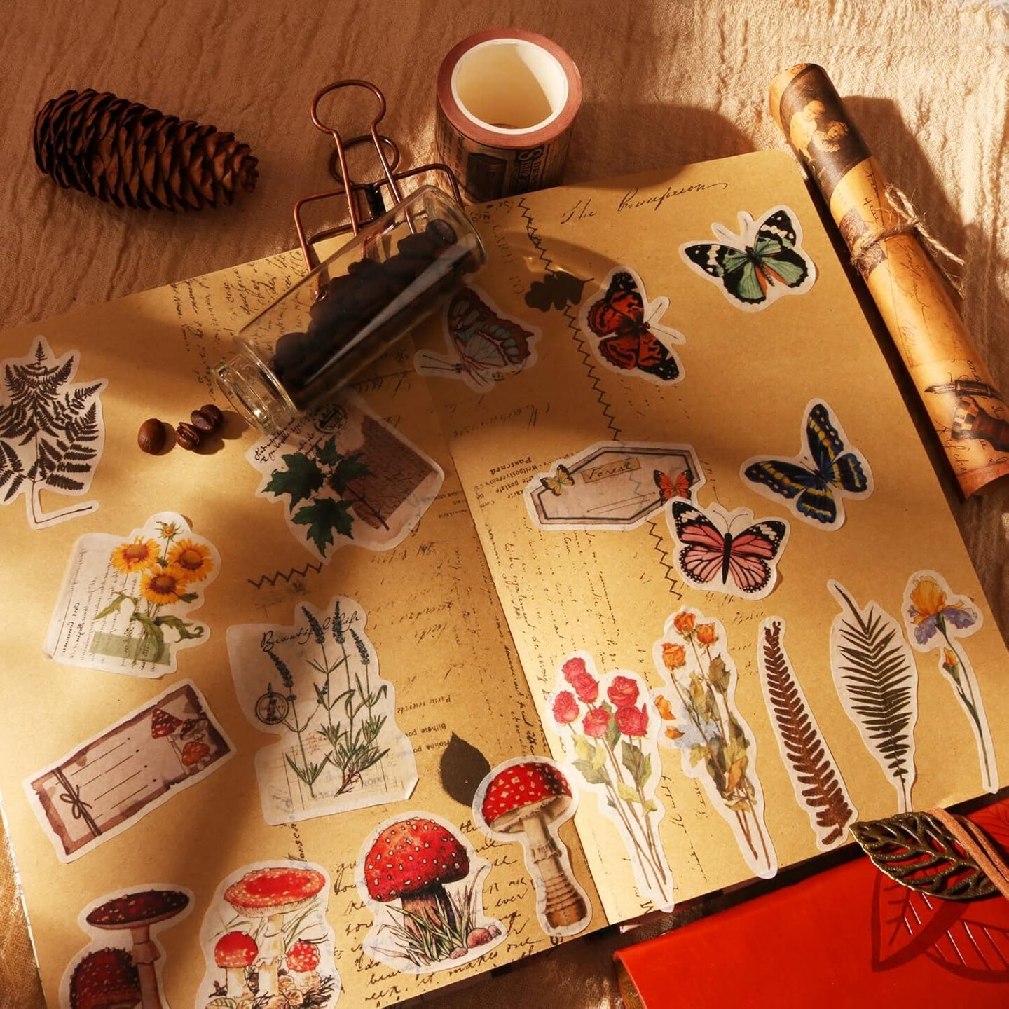 200Pcs Vintage Scrapbook Stickers