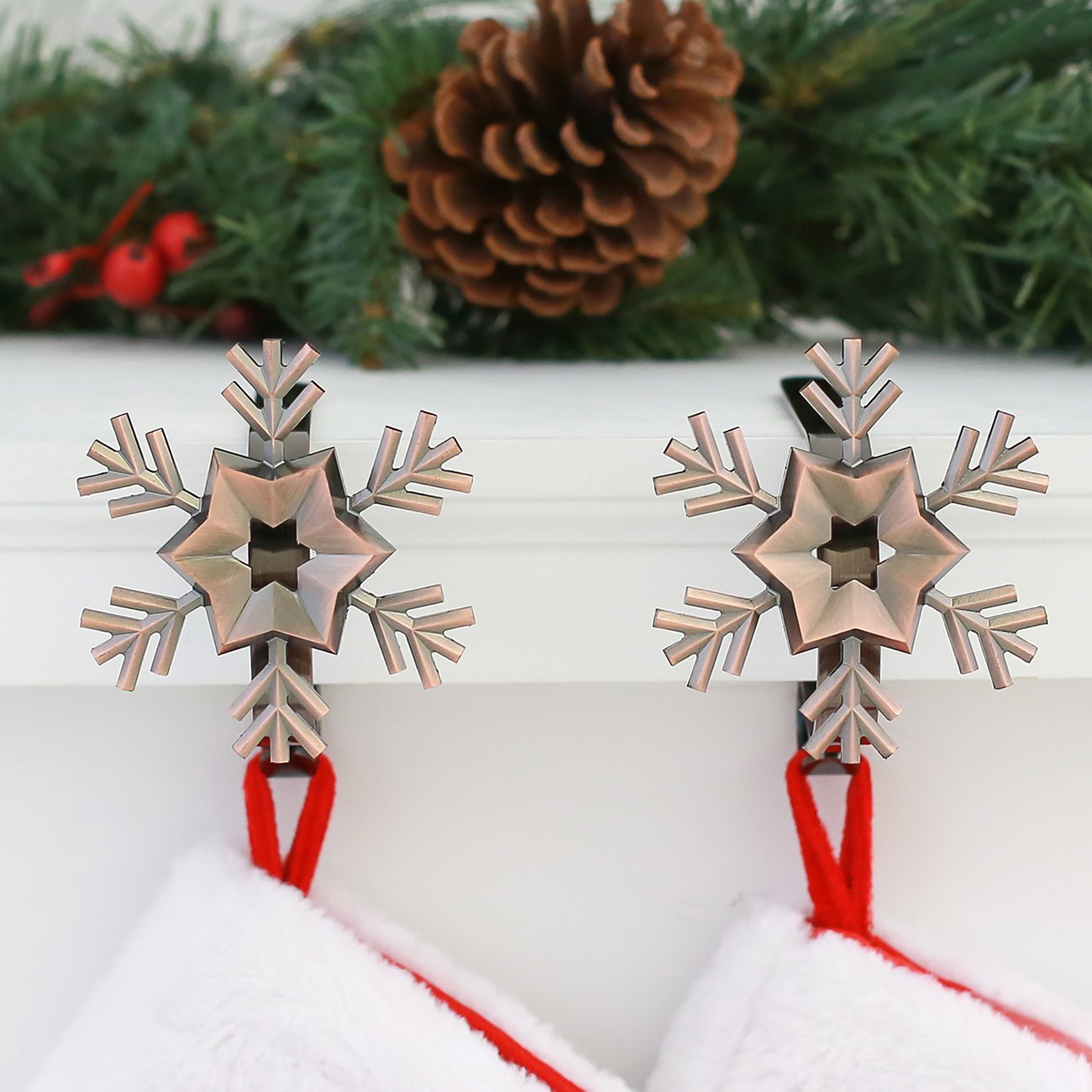 Haute Decor MantleClip Stocking Holders with Removable ZINC Alloy/Winter and Christmas Holiday Icons (2-Pack Snowflake)