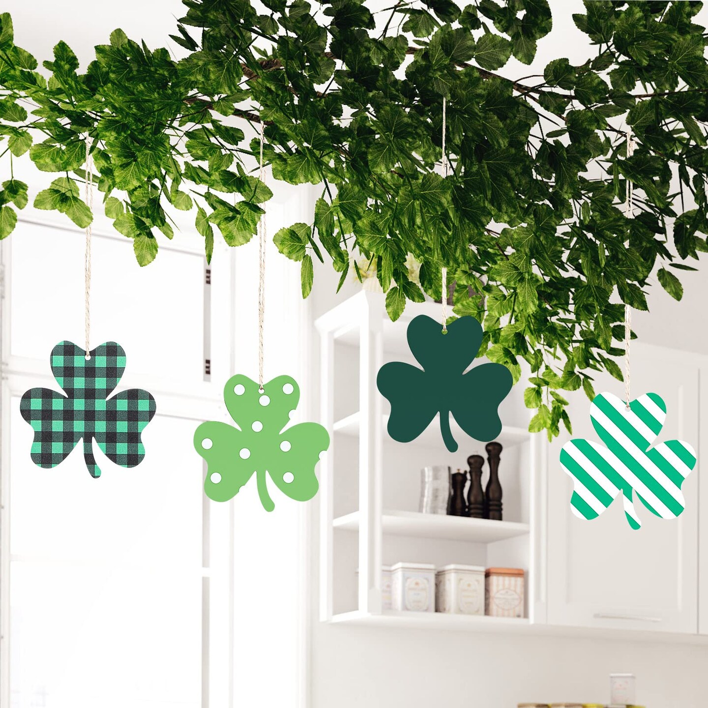 24 Pieces St Patricks Day Decorations Shamrocks Wooden Ornaments Wooden Shamrocks Clover Ornament Shamrock Wooden Cutouts Hanging Ornament with Rope for St Patrick&#x27;s Day Tree Table Decor (Simple Style)