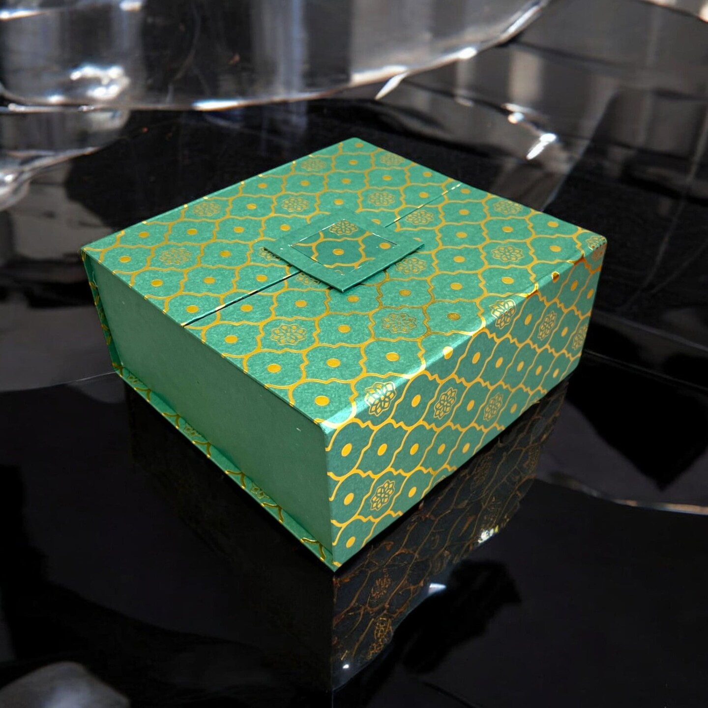 Gift Boxes Empty Paper Boxes with Lids for Presents Diwali Birthday Party Favor Wedding Housewarming Return Gift Christmas Valentine&#x27;s Day Baby Shower - Gifts Packaging Box (8x8x3.5 Inches)