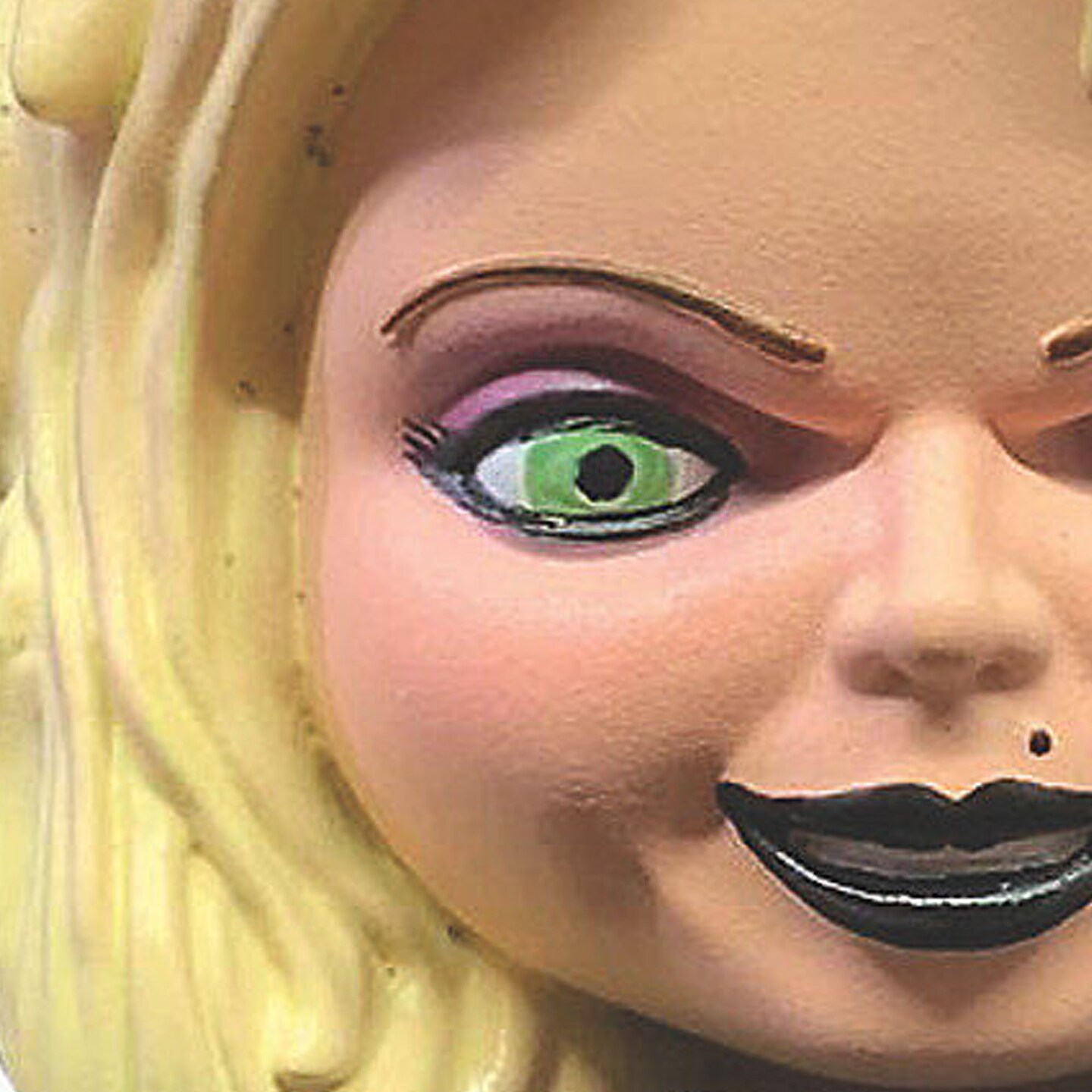 Bride Of Chucky Tiffany Orna