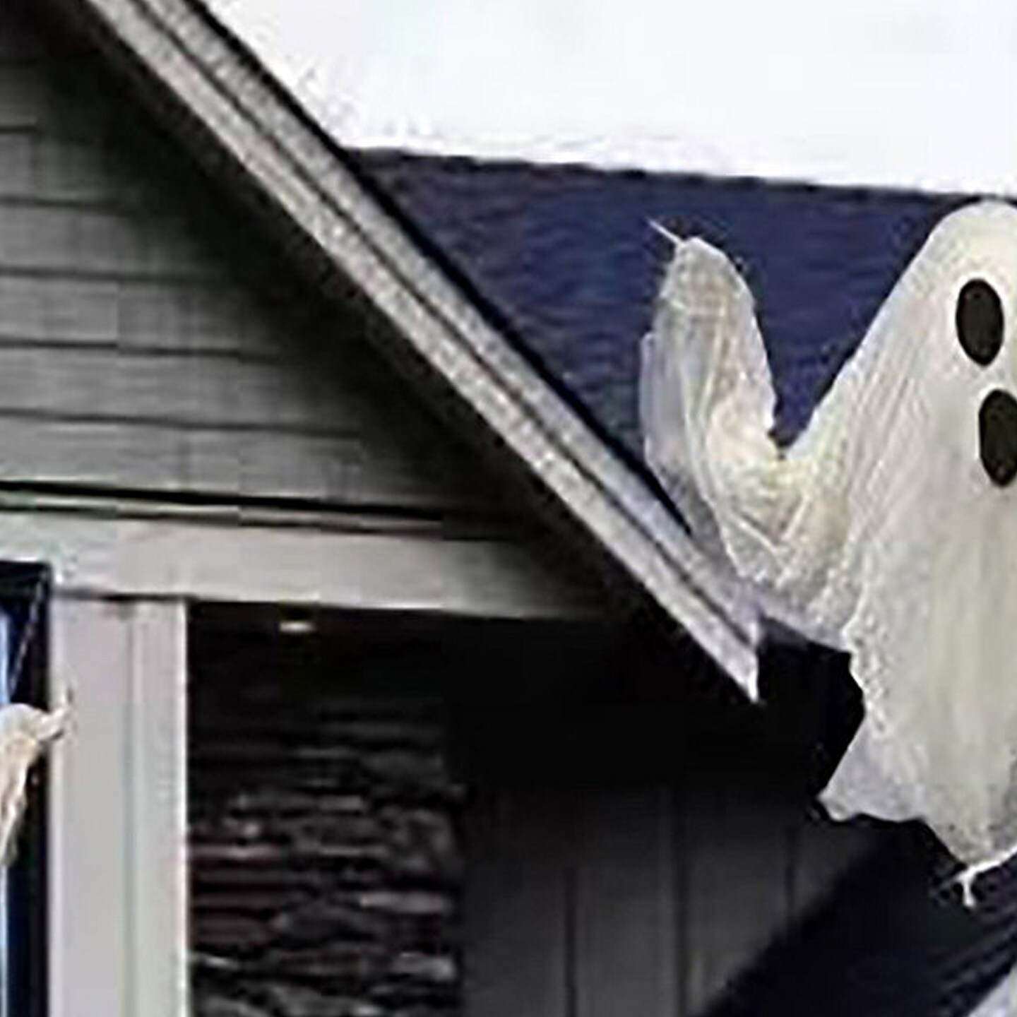 Ghosts Yard Decoration Set of 3 3 Foot