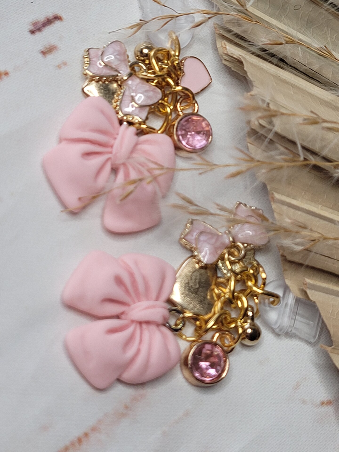 COQUETTE BOW DUST COVER-CHARM FOR USB TYPE C FITTING product 4