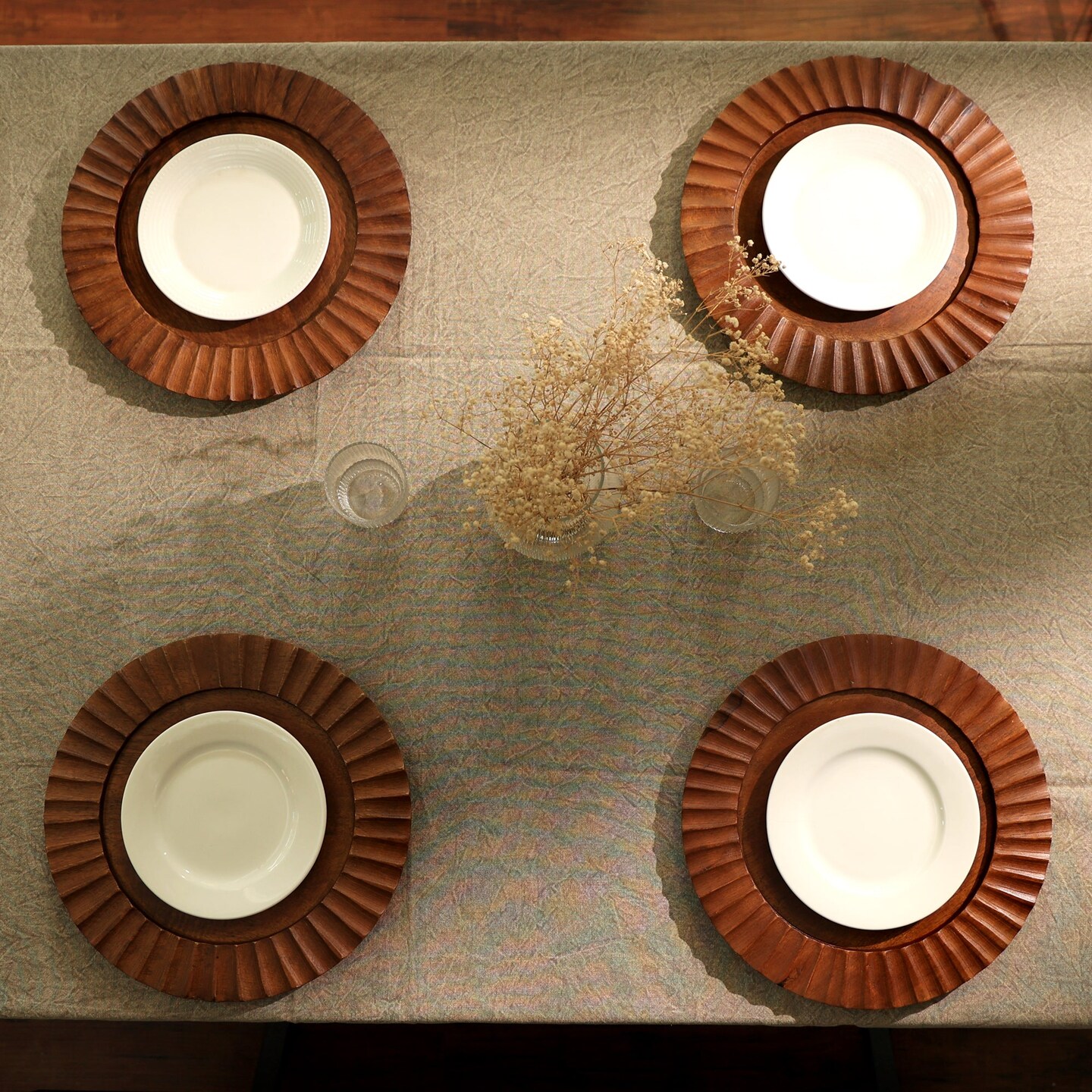 Handcrafted Natural Wood Charger Plates &#x2013; Eco-Friendly, 13&#x201D;