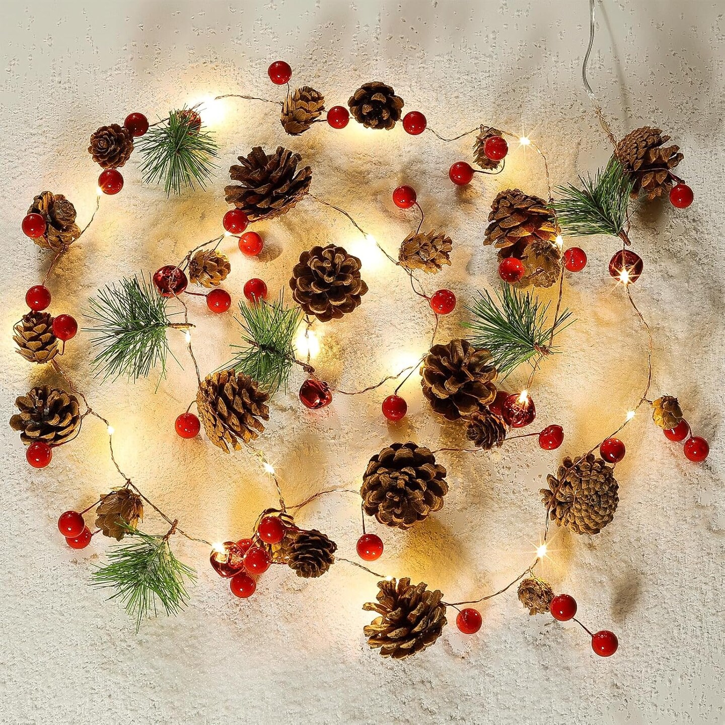 Christmas Garland with Lights, 6.6FT Pinecones Christmas String Lights,20 LED Battery Operated
