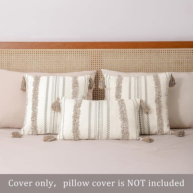 Pack of 2 Lumbar Throw Pillow Covers with Tassels Cotton Boho Modern Decorative Cushion Case for Couch Bedroom, 12&#xD7;20 Inch Light Brown