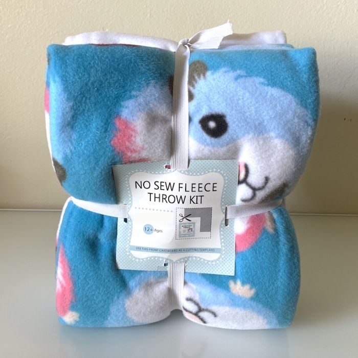 Guinea Pigs Blue Anti-Pill Premium No Sew Throw Fleece Fabric Kit