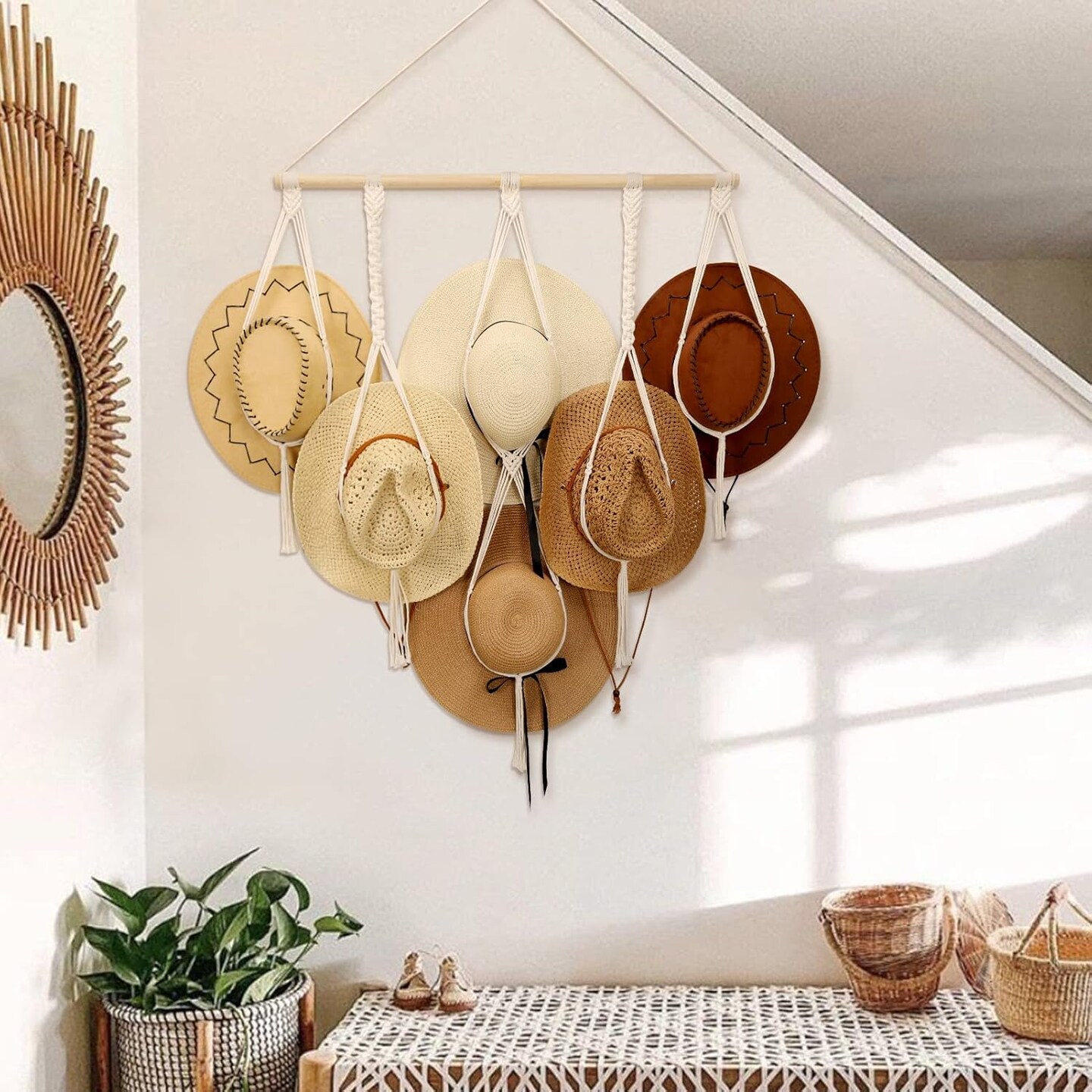 Macrame Hat Hangers Boho Hat Rack for Wall Hat Holder Display Organizer Bobo Hanging Hat Organizer Storage for Wide Brim Hats