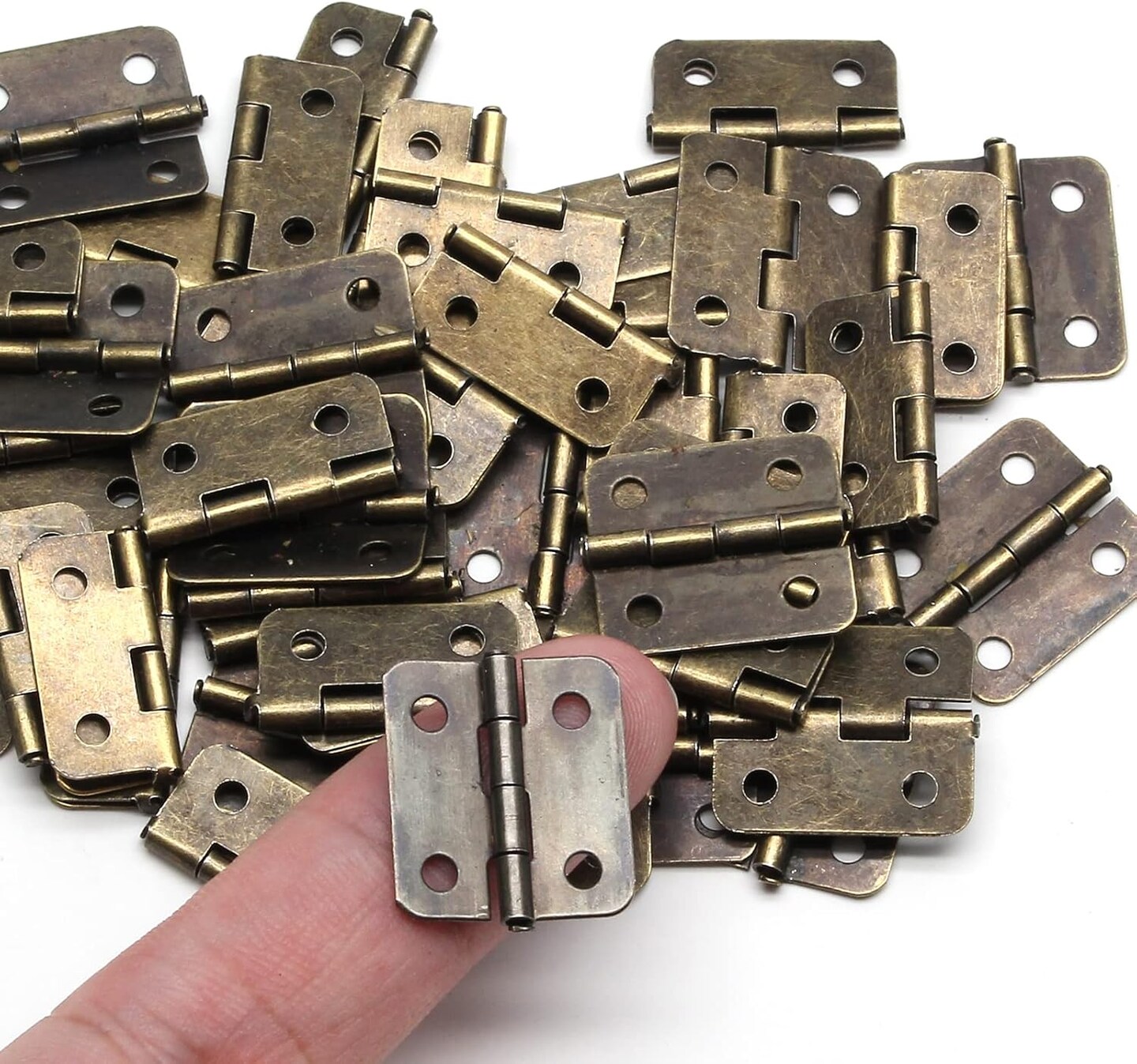 50PCS 18 x 15 mm Mini Hinge for Wooden Jewelry Box Mini Pure Copper Hinges Retro Hinges with 200 Pieces Replacement Screws for Crafts Wooden Box Jewelry Chest Cabinet DIY Accessories